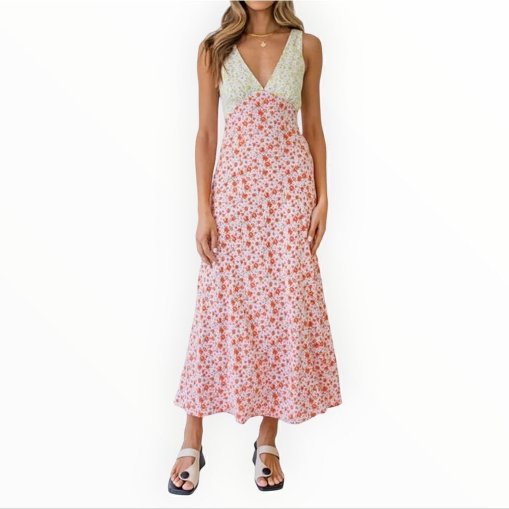 V-Neck Sleeveless Floral Print Maxi  Dress, Medium